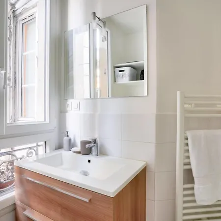 Beautiful Ideal For 2 - 17 * Parigi